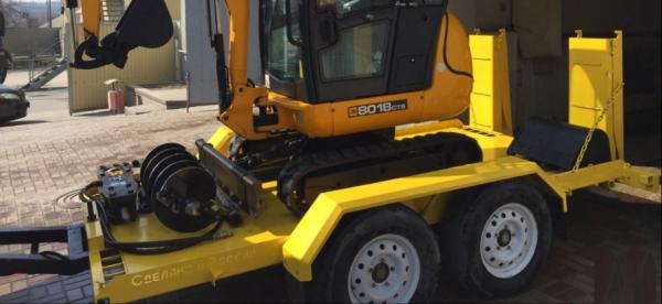 Низкорамный прицеп 9855-20 для перевозки мини спец техники до 4х тонн — фото 5